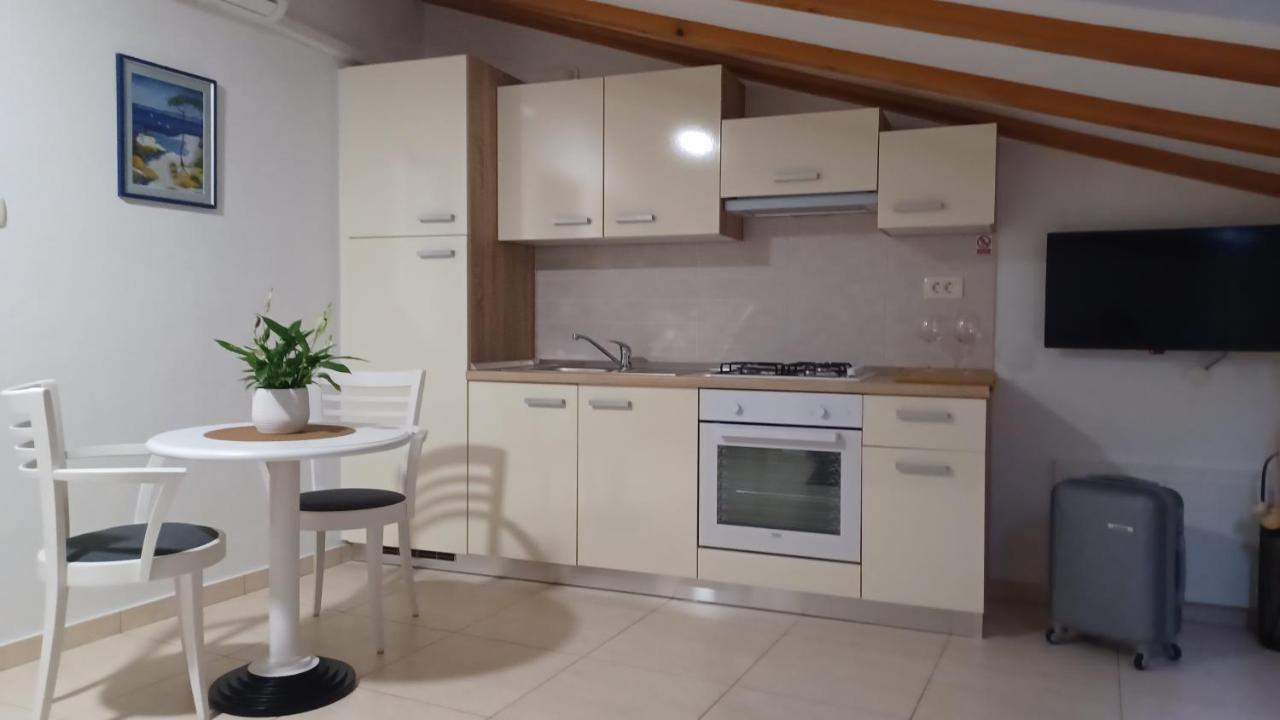 Apartmani Amra 노비비노돌스키 외부 사진
